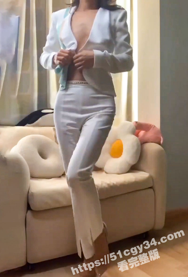 抖音网红丝袜诱惑自拍2