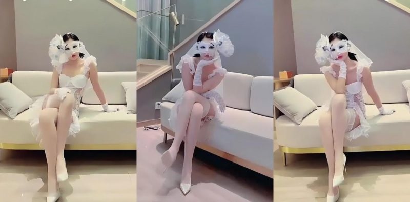 极品淫乱女神 Lisa 化身绝色婚纱新娘 腿裹白丝激情交合 女上位翘二郎腿迎合狂操！-51吃瓜网