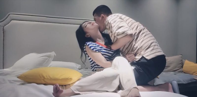 七天探花 回归重磅佳作 重金约战极品气质外围 曲线身材完美颜值 激烈交欢表情丰富到位！-51吃瓜网