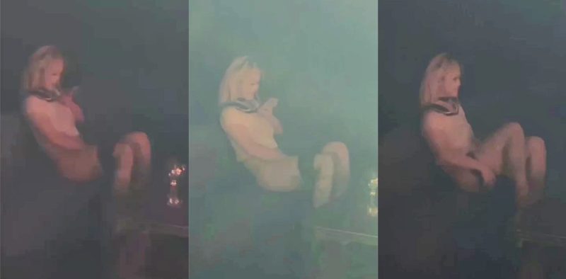 精神小妹酒吧一个人寂寞难耐 给炮友发诱惑视频勾引 直接在酒吧大厅自慰起来了！-51吃瓜网