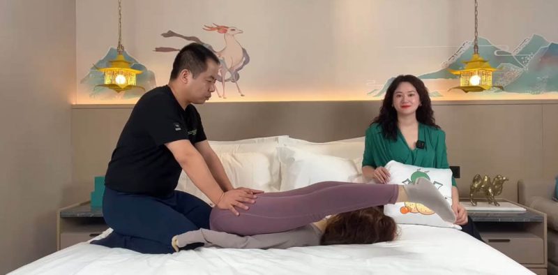 性爱老师现场开课 讲解五大节拍呼吸法使用技巧 让你持久翻倍 爽到飞起！-51吃瓜网