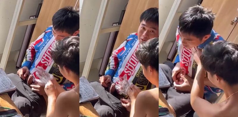 00后宿舍神操作！好兄弟帮处男舍友打飞机 宿舍秒变战场 浪叫声此起彼伏！-51吃瓜网